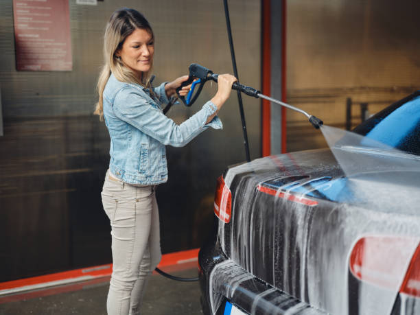 Best Pressure Washing Siding  in Hobart, WA